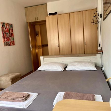 Bohemian Quarter / City Park, Free Parking Apartment Skopje Exterior photo